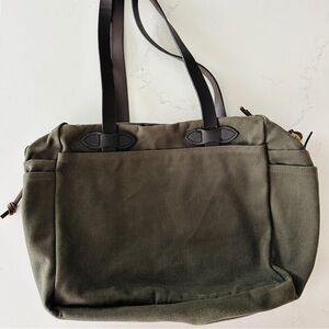FILSON RUGGED TWILL ZIPPER TOTE BAG